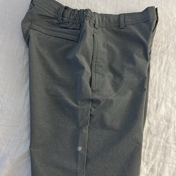 Mack Weldon Men's Gray Radius Short - Picture 4 of 4